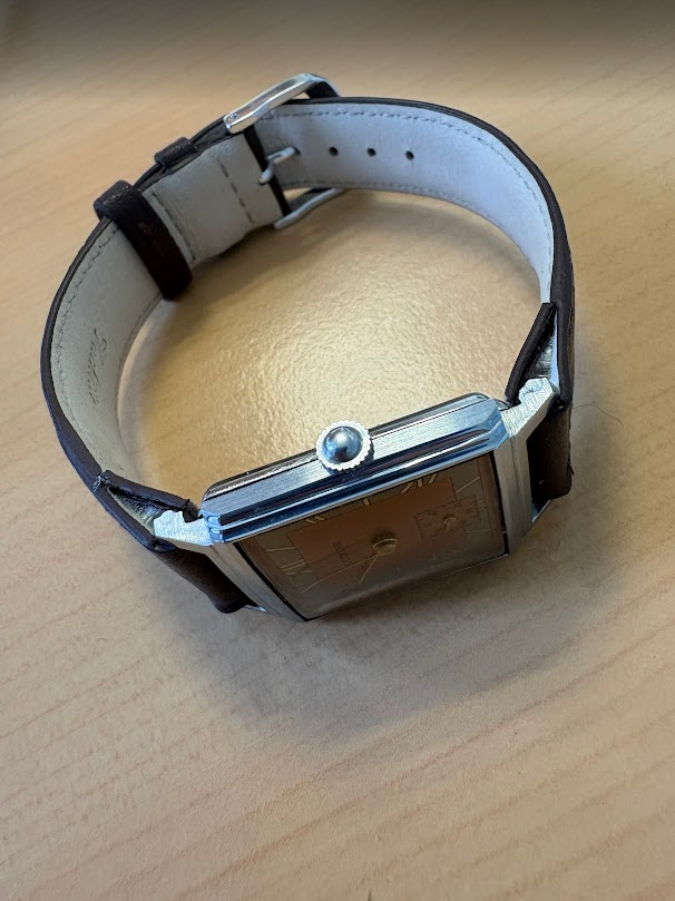 Luxor vue du dessus, montre et bracelet